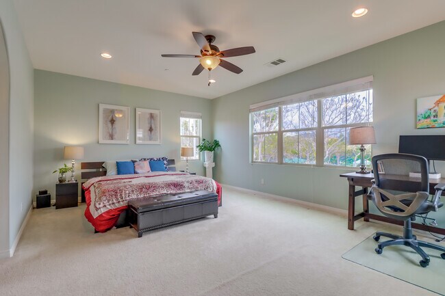 Building Photo - 3637 Alander Ct