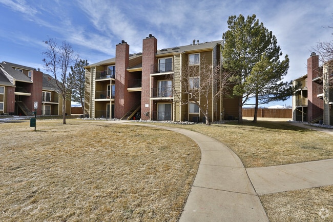 Building Photo - Summit Riverside Apartments