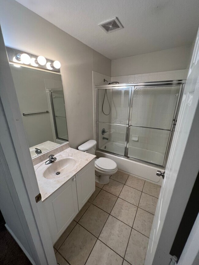Building Photo - 4016 Colleton Ct