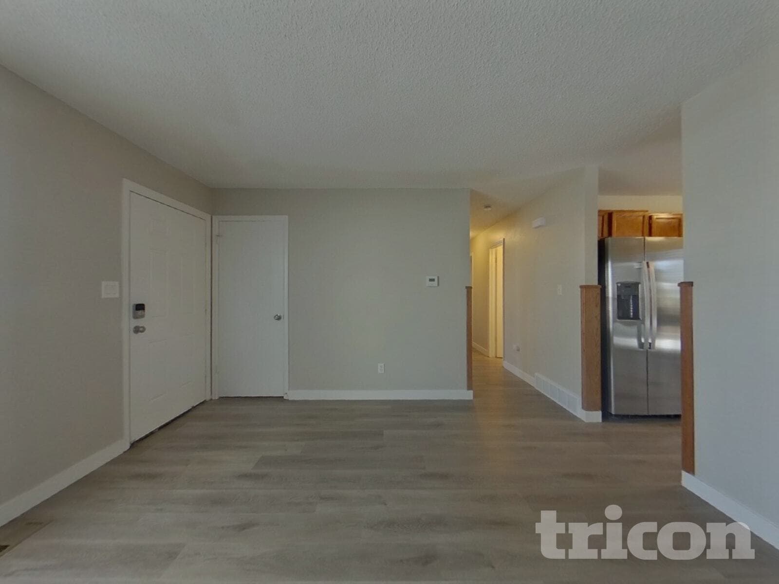 Building Photo - 2882 Dickens Dr