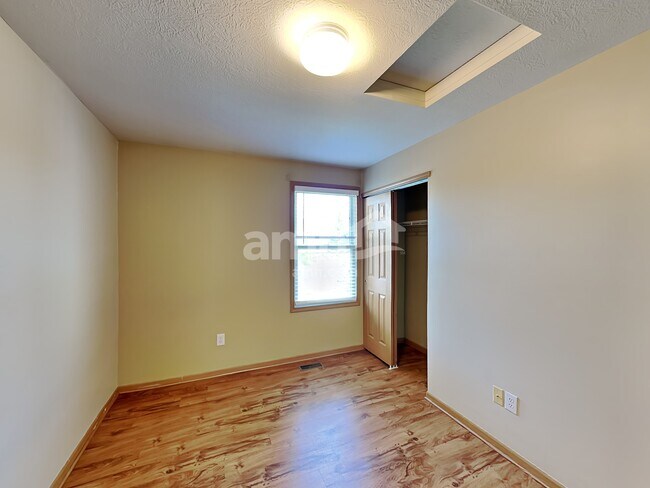 Building Photo - 2395 Featherwood Drive