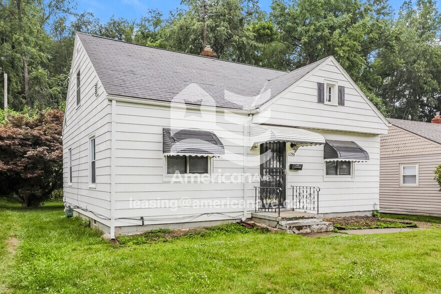 Building Photo - 796 Cordova Ave