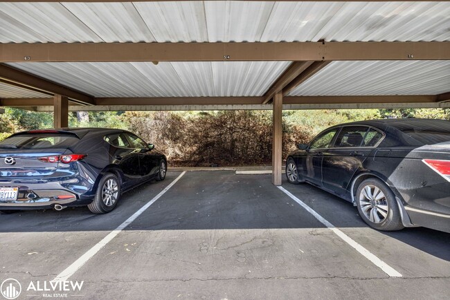 Building Photo - *MOVE-IN SPECIAL $100 OFF FIRST MONTH'S RE...