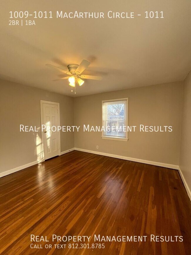 Building Photo - 2 Bedroom, 1 Bathroom Duplex, East Side