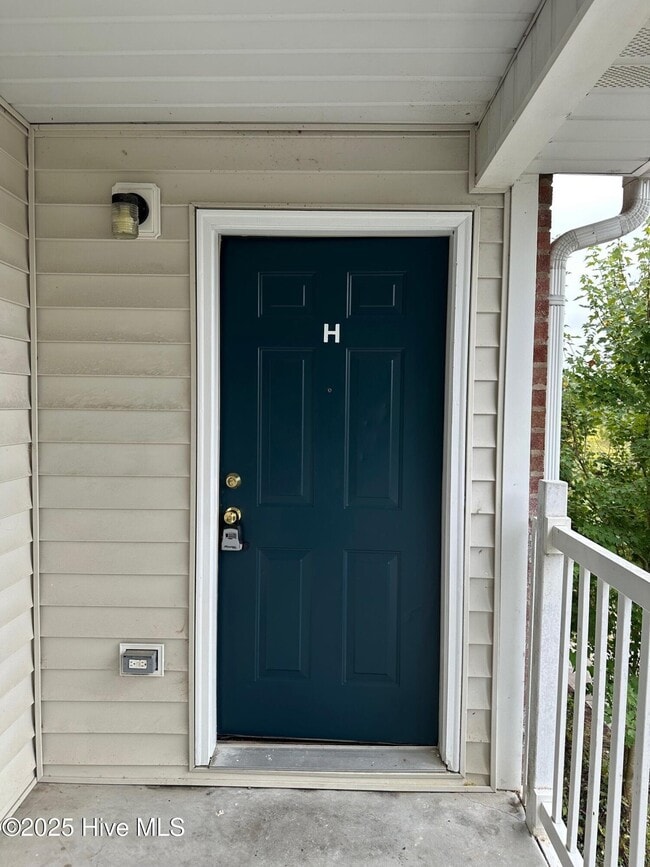 Building Photo - 4460 Magellan Ct