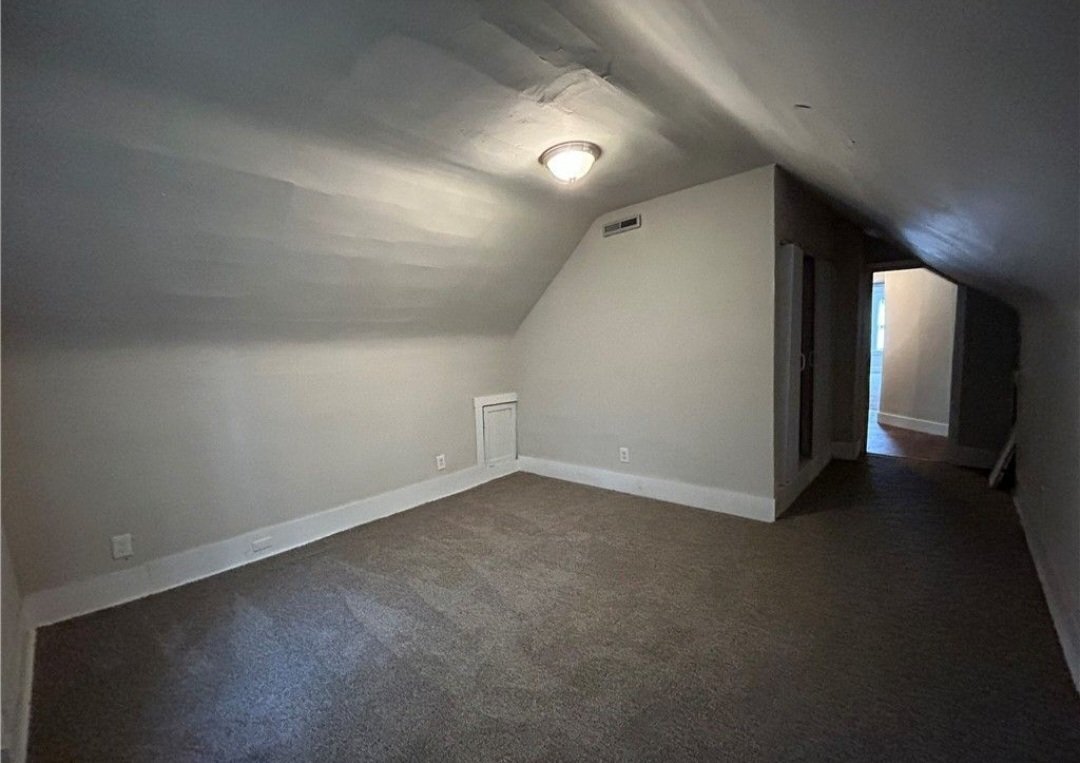 Building Photo - 506 E 140th St