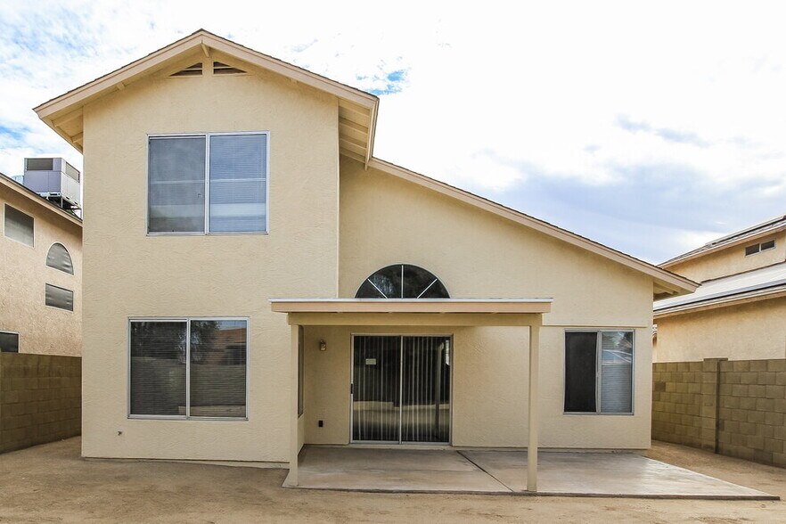 Building Photo - 3630 W Escuda Dr