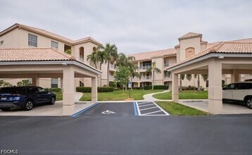 Building Photo - 9140 Southmont Cove