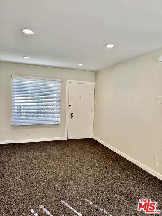 Building Photo - 7524 Sepulveda Blvd