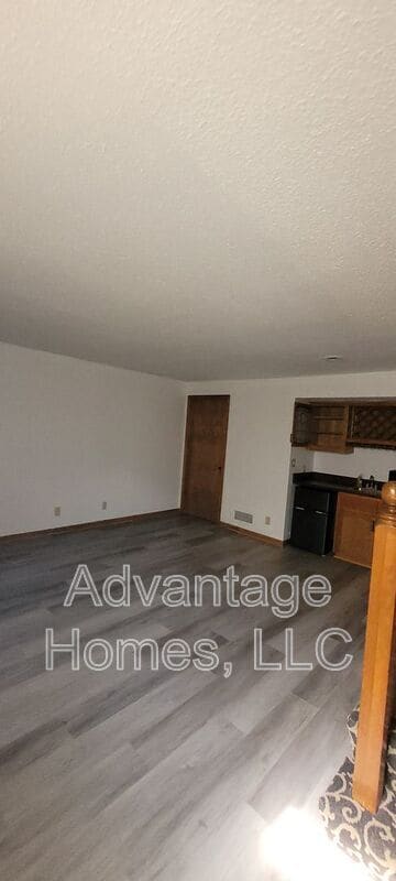 Building Photo - 10701 W 115th Terrace