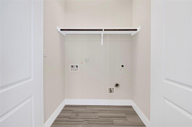Building Photo - 1210 Cedarpost Tree Springs Pl