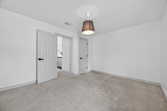 Building Photo - 22802 Pennyrile Ln