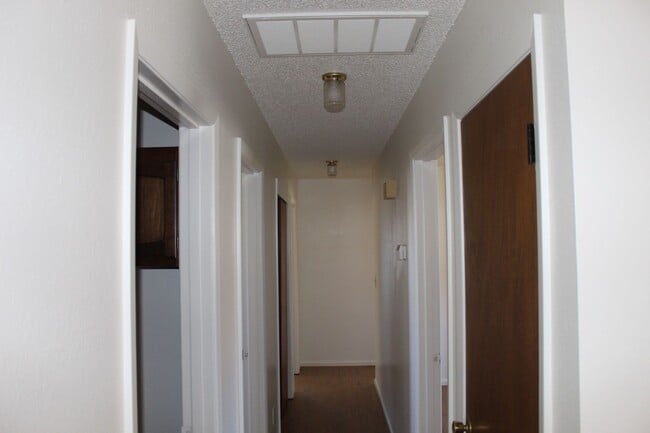 Building Photo - 6520 Climax Ave