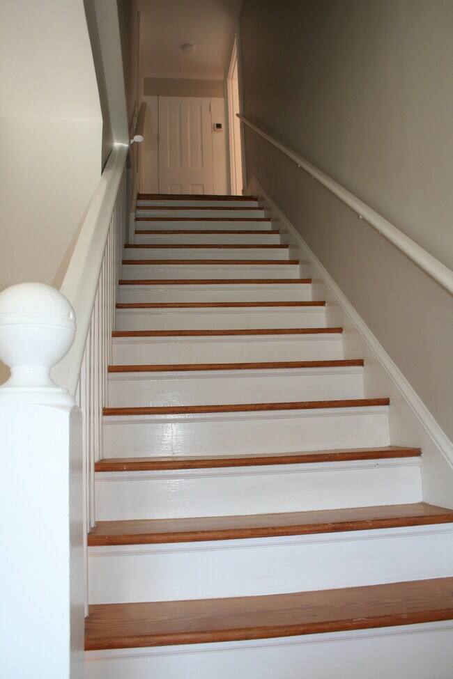 Building Photo - 37174 Little River Tpke