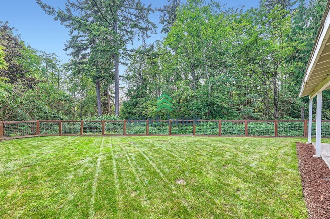 Building Photo - A beautiful 3 bedrooms and 2.5 bathrooms h...