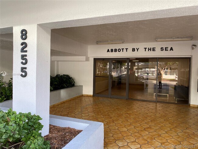 Building Photo - 8255 Abbott Ave
