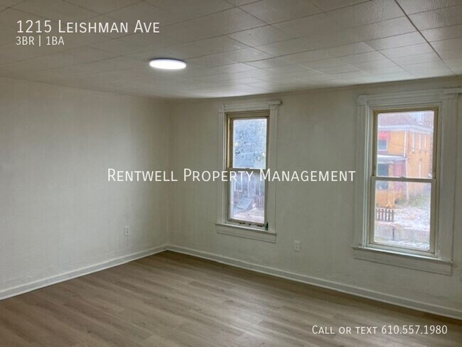 Building Photo - 1215 Leishman Ave