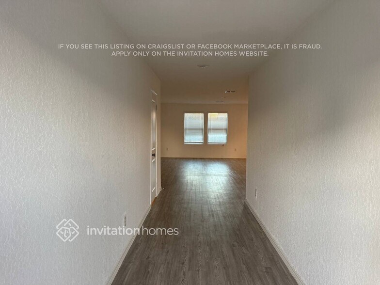 Building Photo - 135 Pasadena Pl