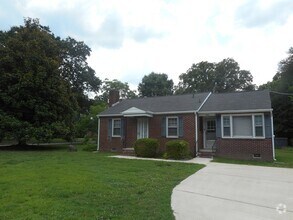 Building Photo - 2-Bedroom, 2-Bathoom Brick Home ***RENT SP...