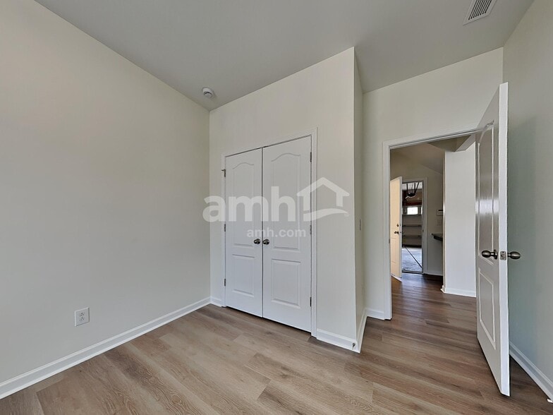 Building Photo - 15141 Taylor Ridge Ln