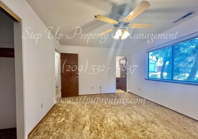 Building Photo - Cozy All Electric, 3 Bed 2 Bath Home in Phoenix Lake Estates!