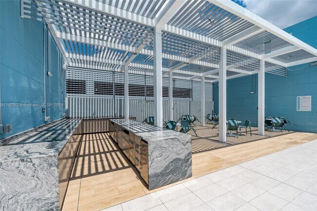 Building Photo - 7825 NW 107th Ave