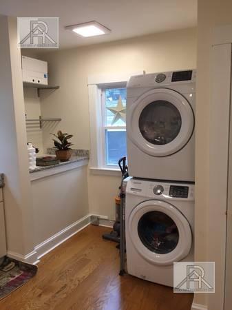 Building Photo - 3 bedroom in Brookline MA 02446