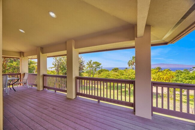 Building Photo - Launiupoko Long-Term Rental – Panoramic Views & Central A/C