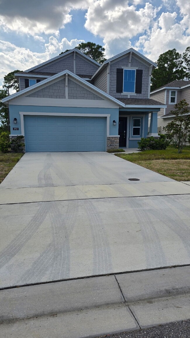 Building Photo - 3936 Willow Brk Dr