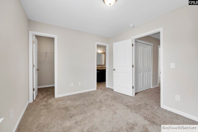 Building Photo - 243 Gum Swamp Trl