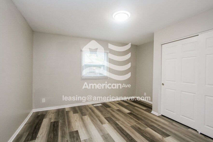 Building Photo - 1511 E Ohio St