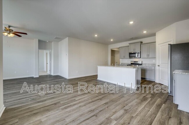 Building Photo - 1253 Birch Cir