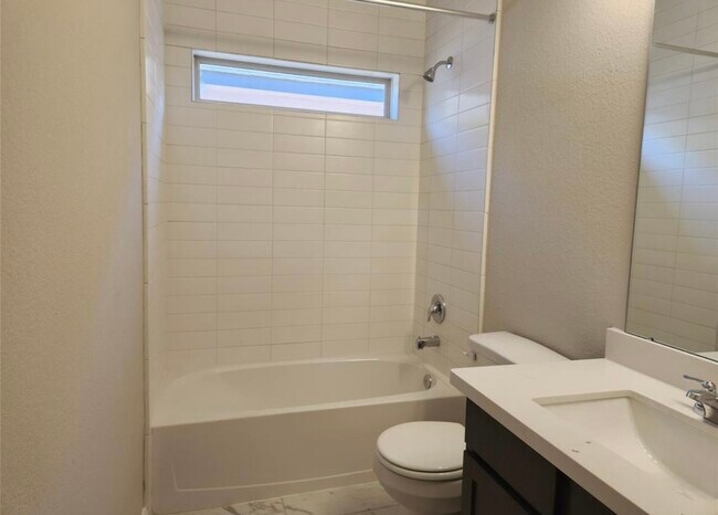 Building Photo - 9411 Hard Rock Rd