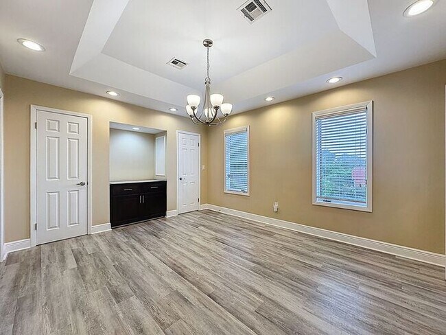 Building Photo - Exquisite Lake County Home with Lake Harris Views