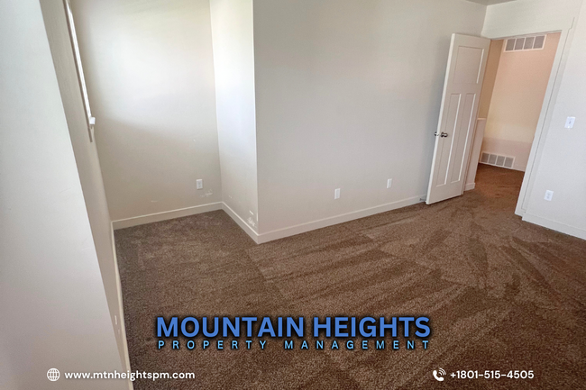 Building Photo - 14391 S Oakfield Way