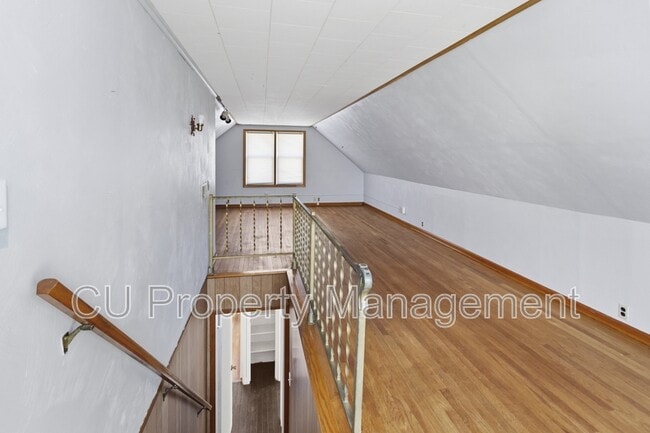 Building Photo - 208 Arcadia Dr