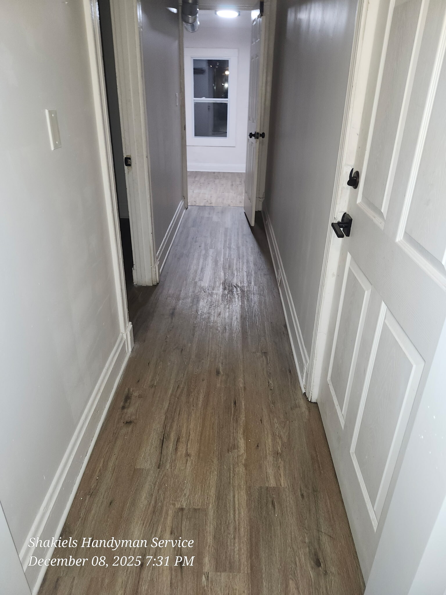 Hallway - 6216 Elmwood Ave