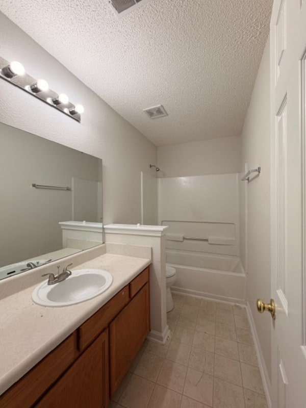 Building Photo - 412 Killian Green Dr