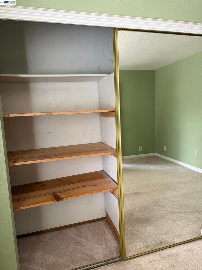 Building Photo - 3885 Aragon Ln