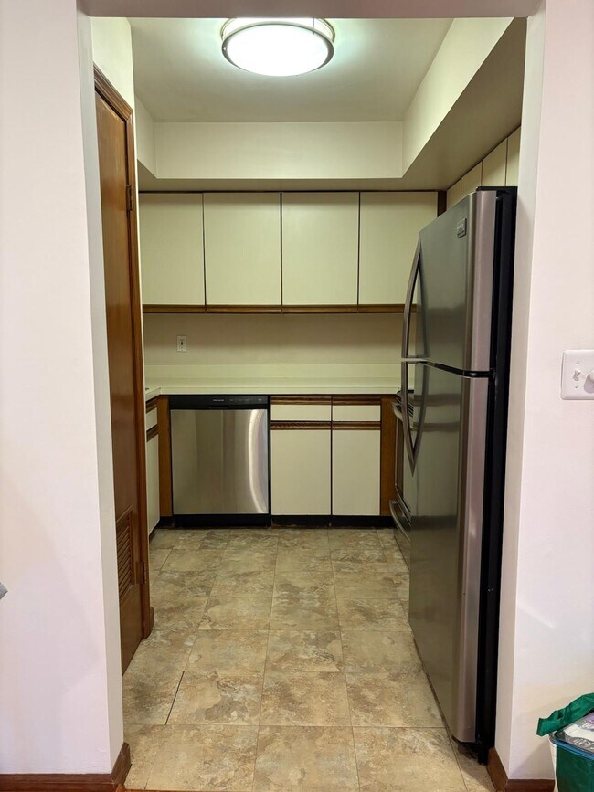 Building Photo - 1250 N Broad St