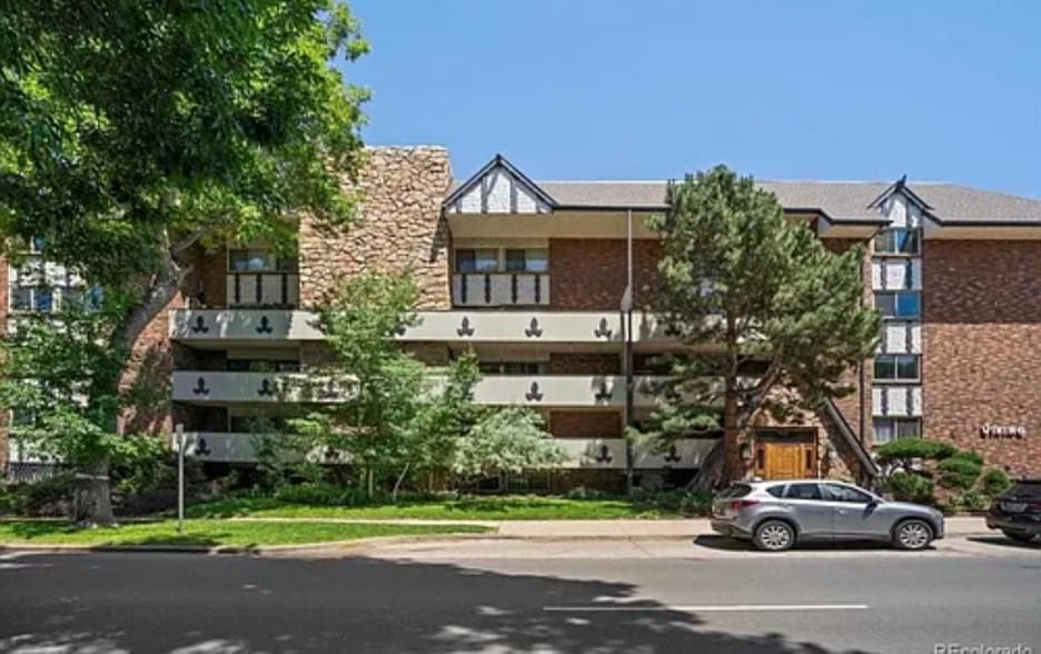 Building Photo - 1260 York St
