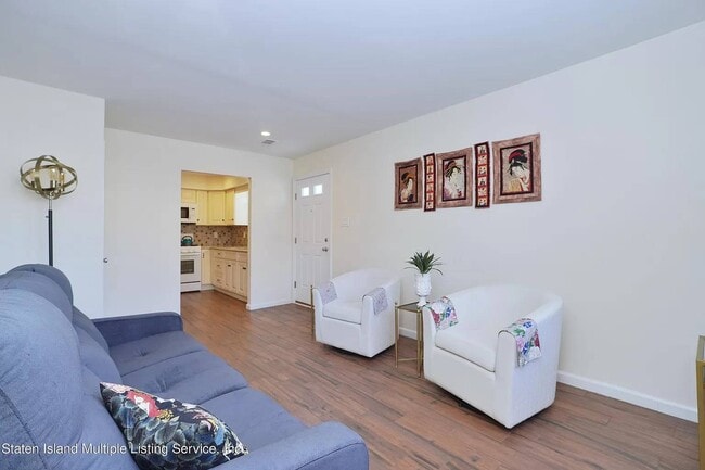 Building Photo - 28 Speedwell Ave