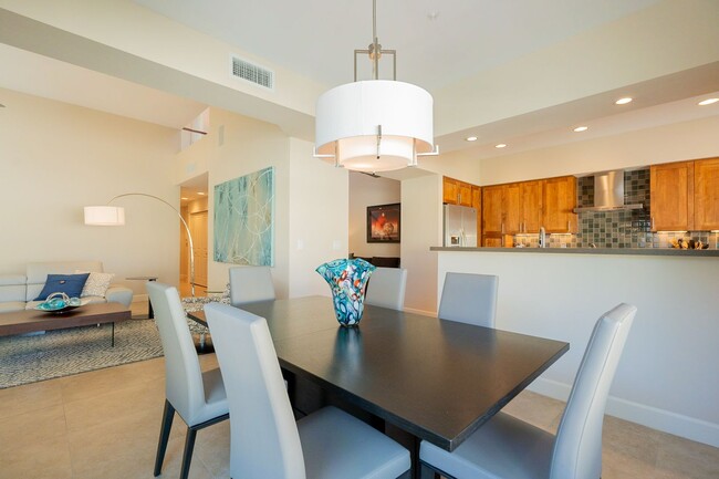 Building Photo - PRIVATE POOL - 2 BEDROOMS PLUS DEN
