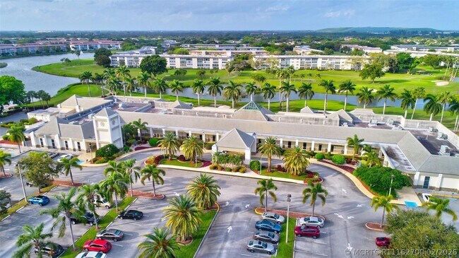 Building Photo - 4302 Martinique Cir