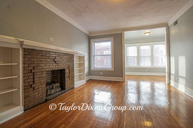 Building Photo - 6607 S Greenwood Ave