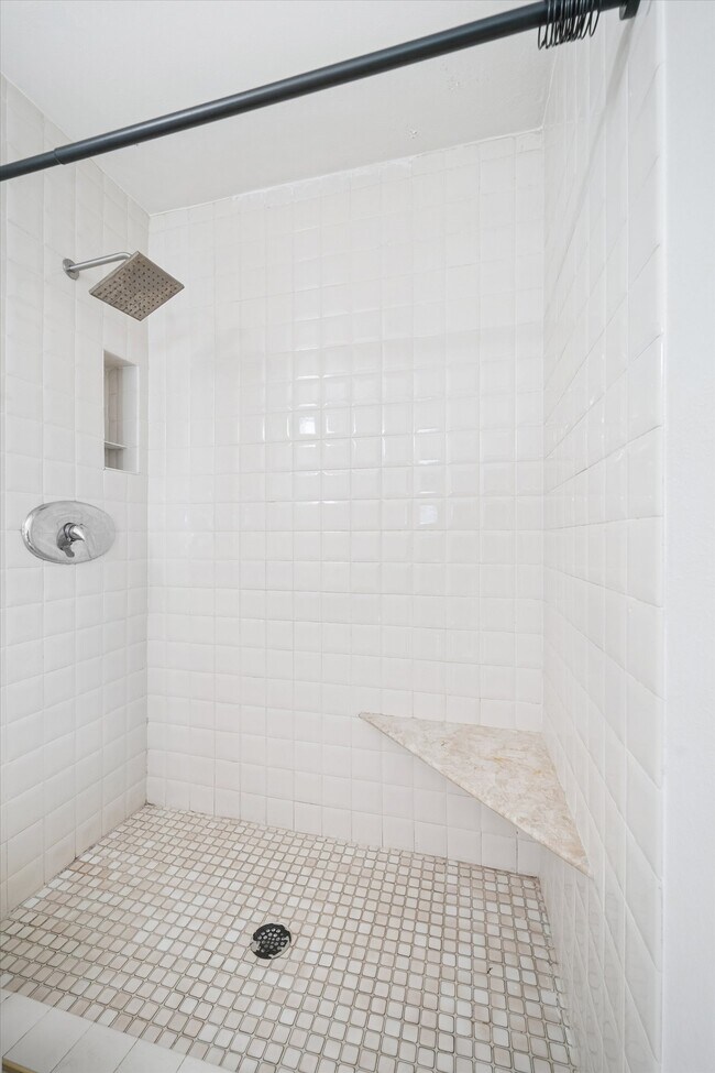 Building Photo - 1050 S Monaco St Pkwy