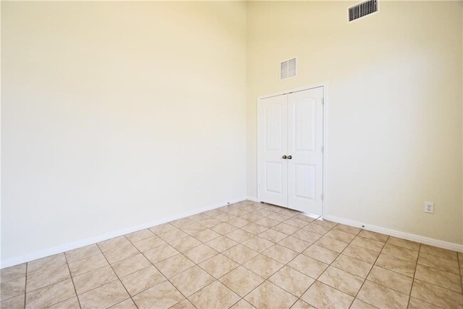 Building Photo - 13700 Sage Grouse Dr