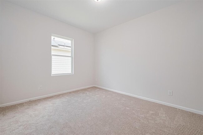 Building Photo - 1025 Banyon Tree Ln