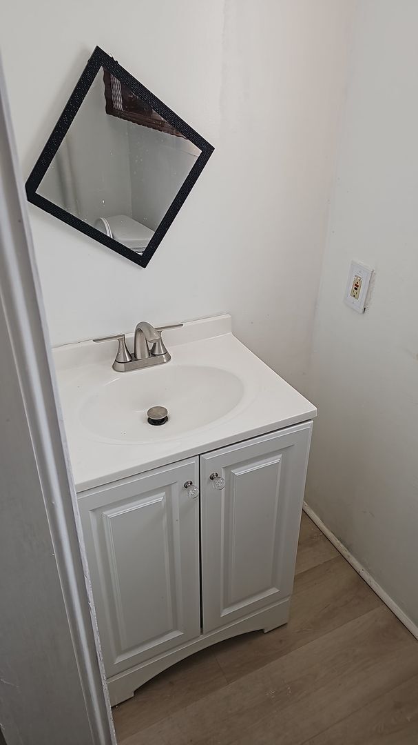 Building Photo - 64-66 Hutson