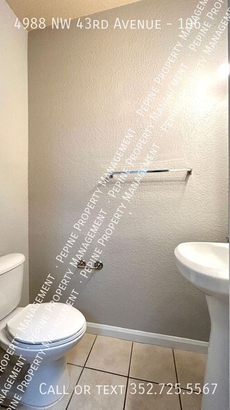 Building Photo - 4988 NW 43rd Ave